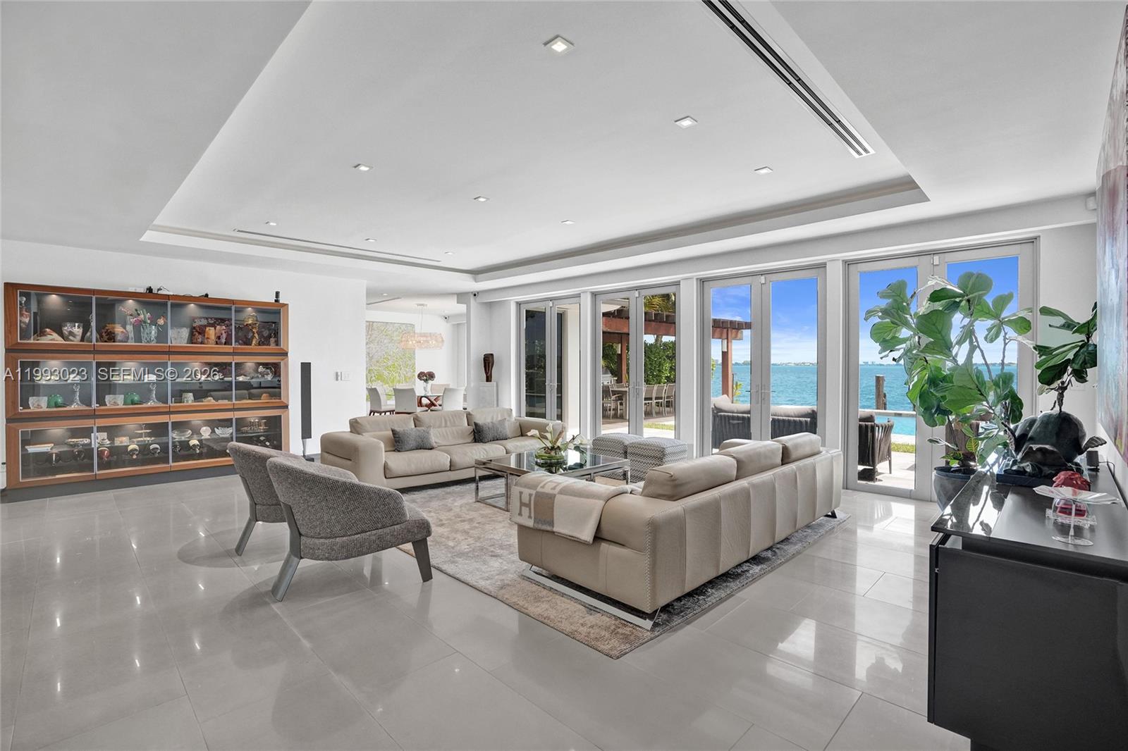 9301 N Bayshore Dr Miami Shores, FL 33138