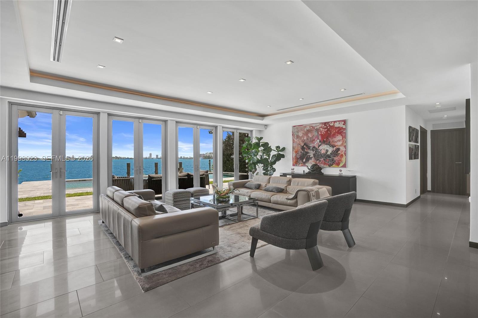 9301 N Bayshore Dr Miami Shores, FL 33138