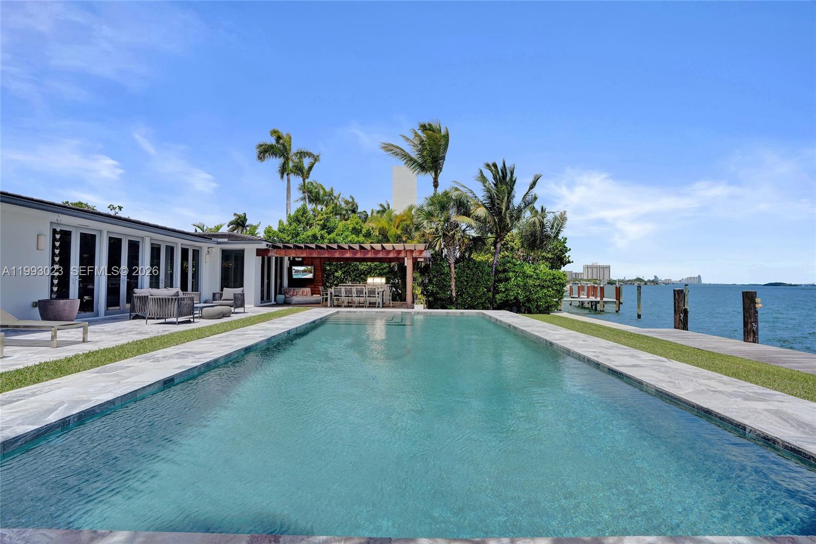 9301 N Bayshore Dr Miami Shores, FL 33138