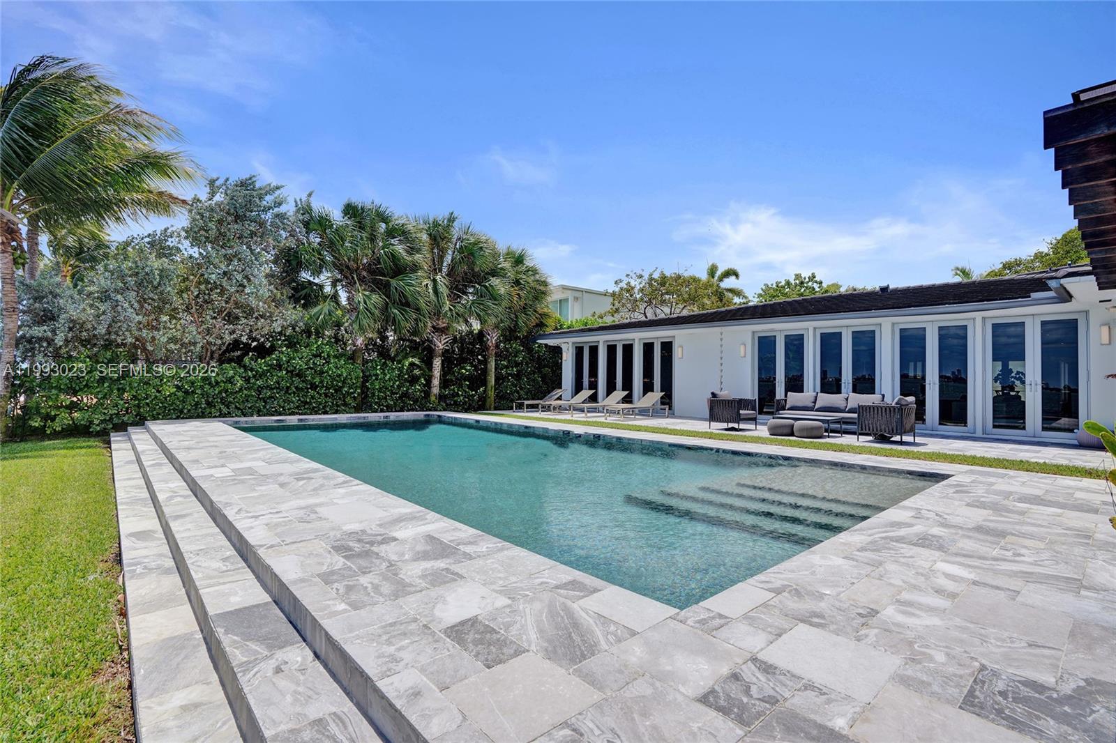 9301 N Bayshore Dr Miami Shores, FL 33138