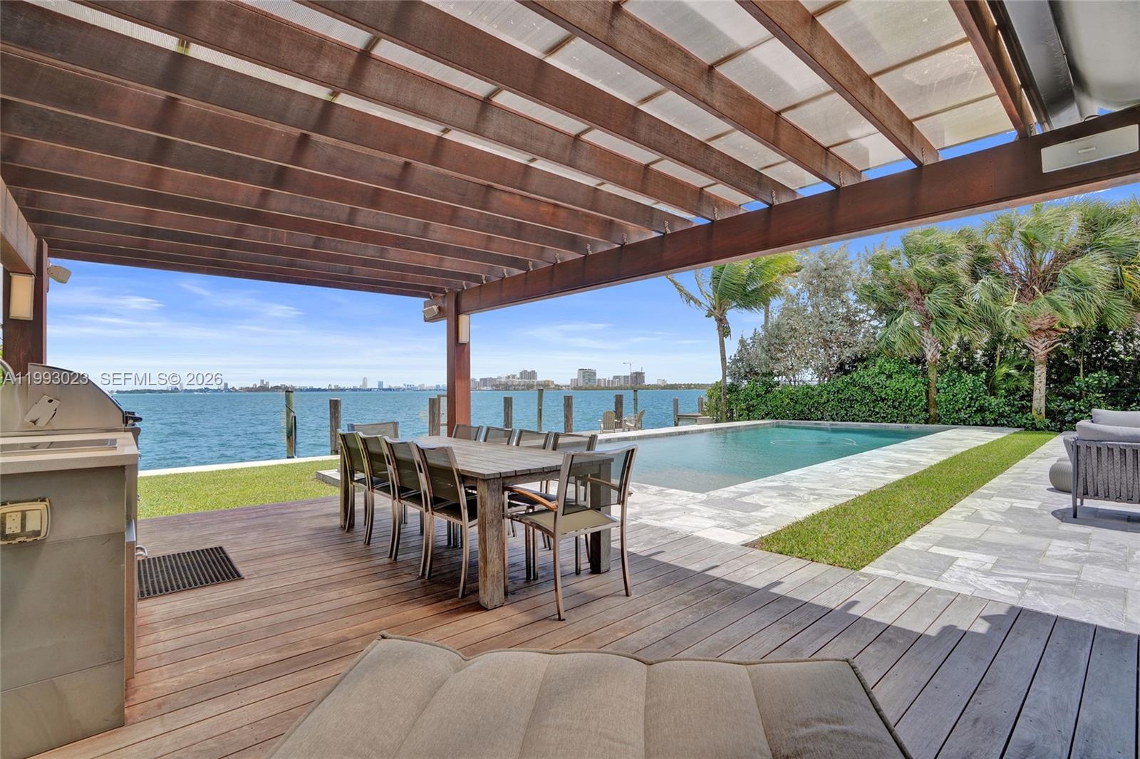 9301 N Bayshore Dr Miami Shores, FL 33138