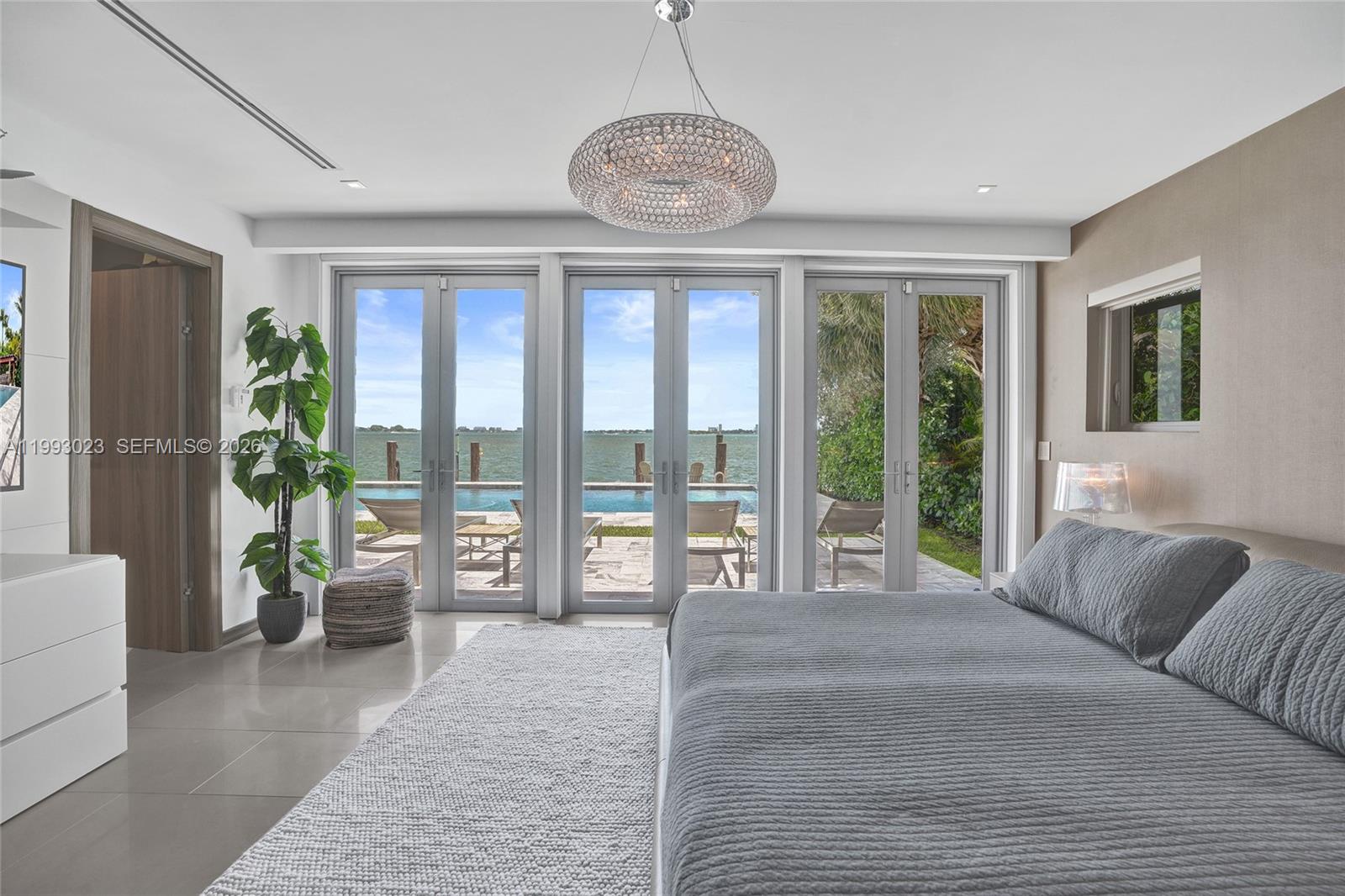 9301 N Bayshore Dr Miami Shores, FL 33138