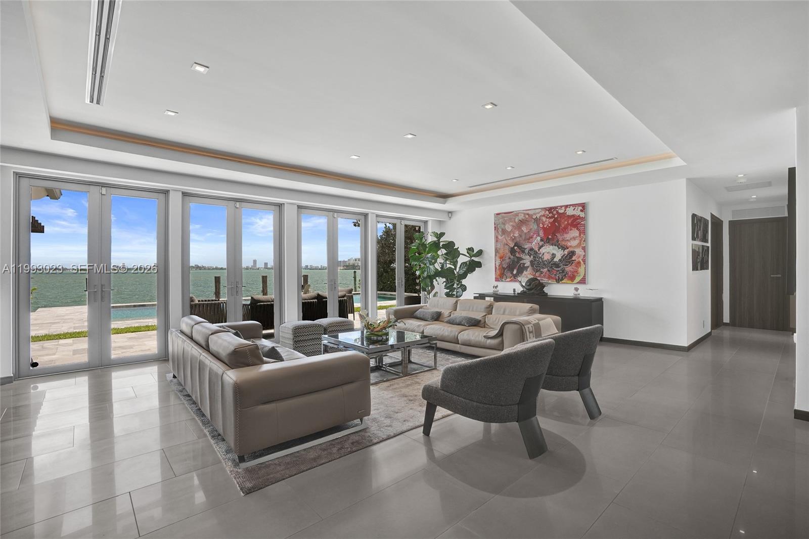 9301 N Bayshore Dr Miami Shores, FL 33138
