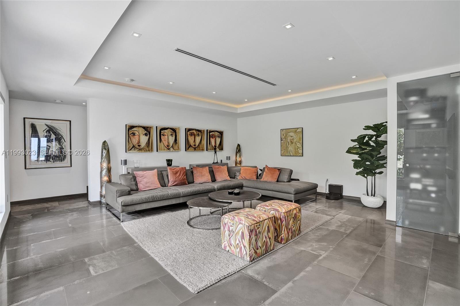 9301 N Bayshore Dr Miami Shores, FL 33138