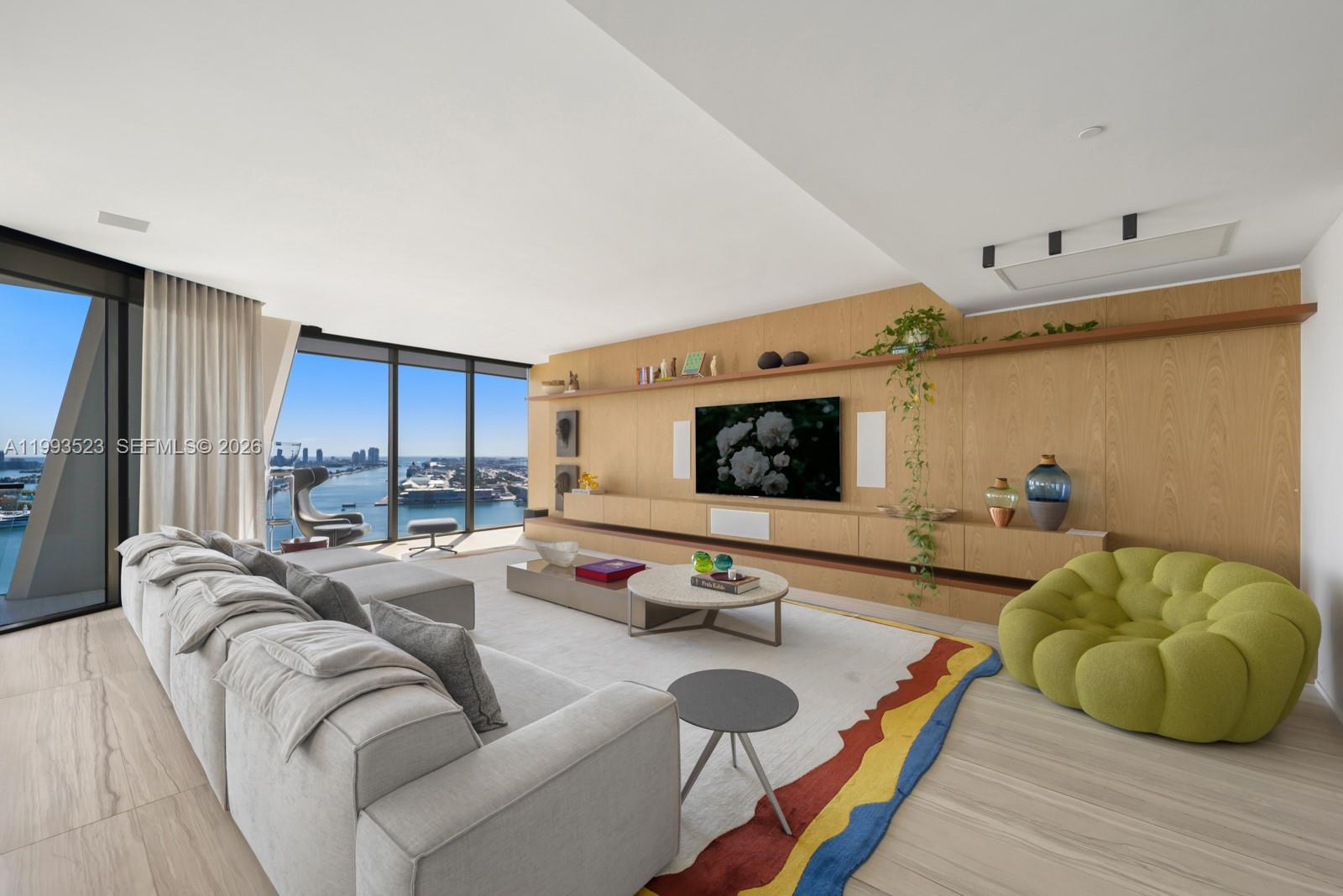 1000 Biscayne Blvd #2702 Miami, FL 33132