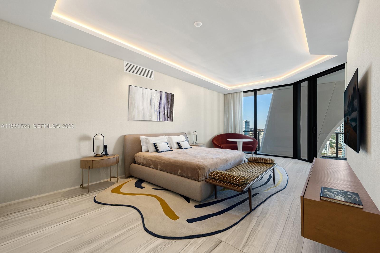 1000 Biscayne Blvd #2702 Miami, FL 33132