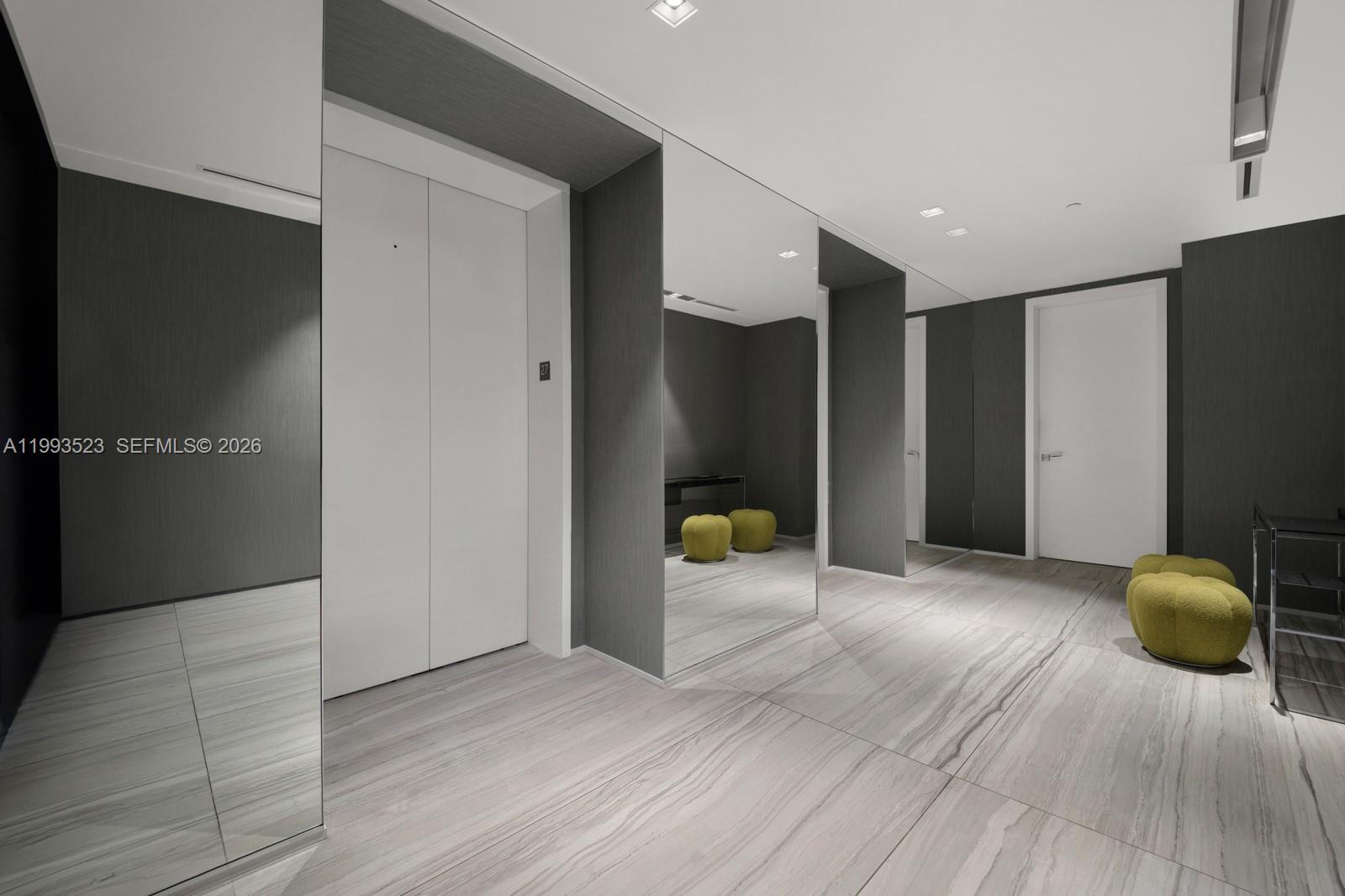 1000 Biscayne Blvd #2702 Miami, FL 33132