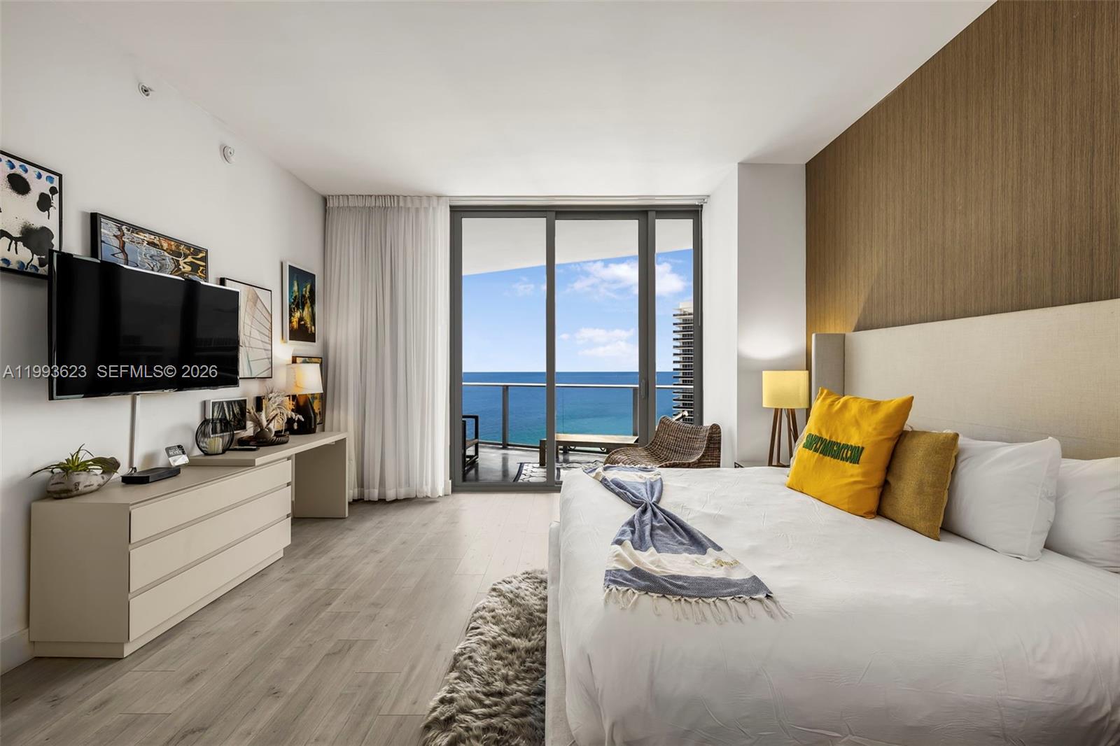 4111 S Ocean Dr #LPH1 Hollywood, FL 33019