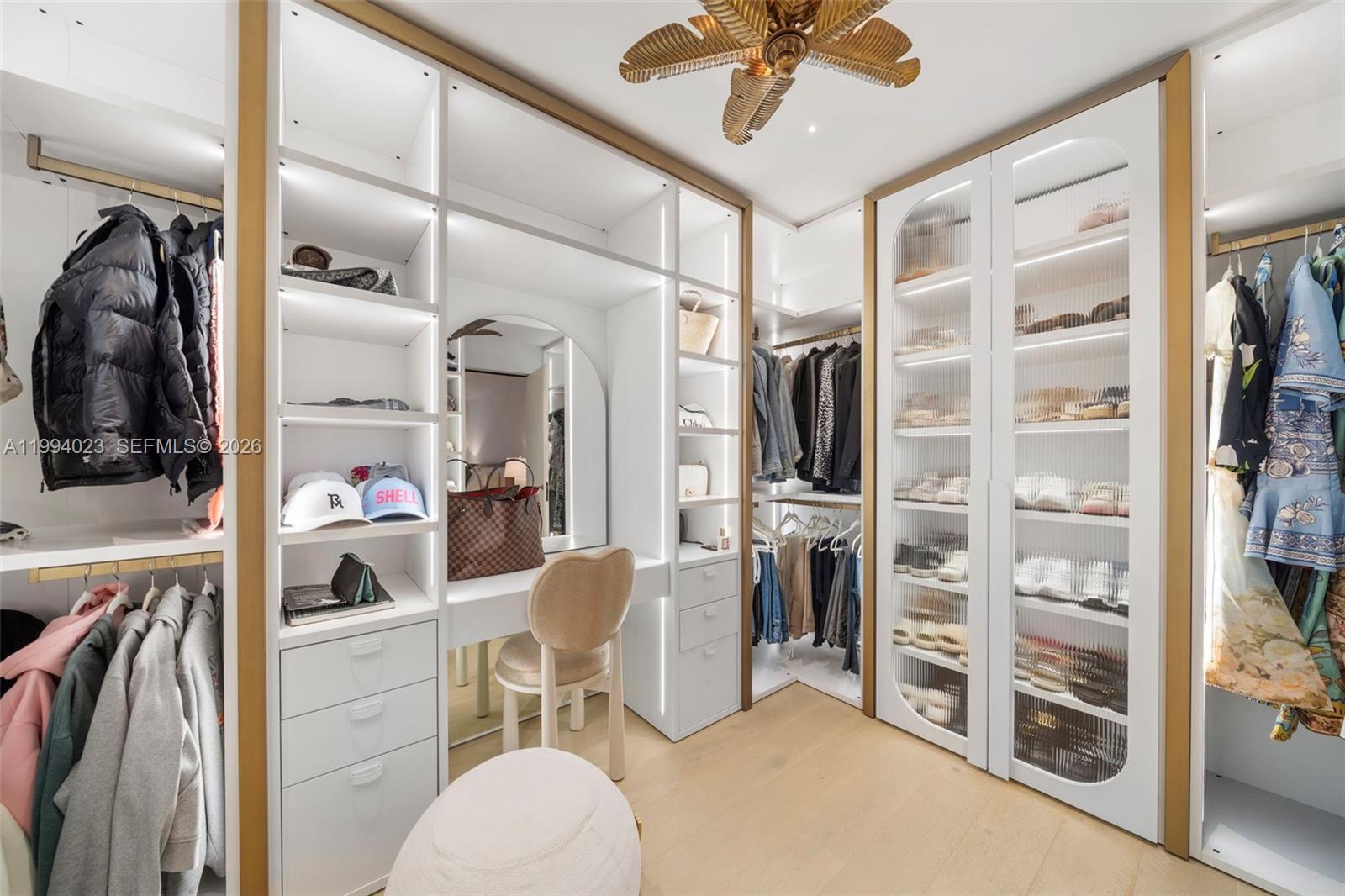 3681 Flamingo Dr Miami Beach, FL 33140