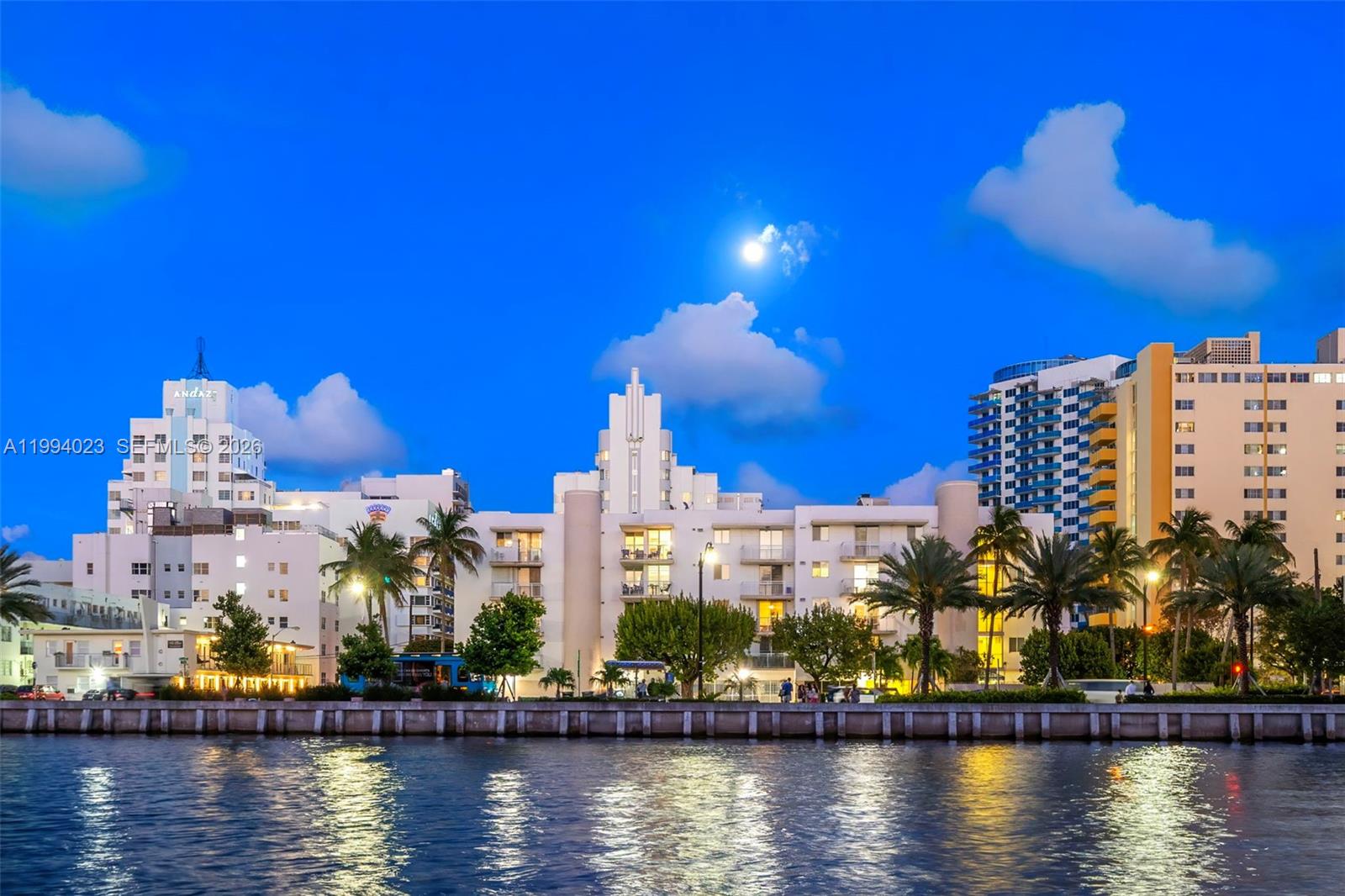 3681 Flamingo Dr Miami Beach, FL 33140