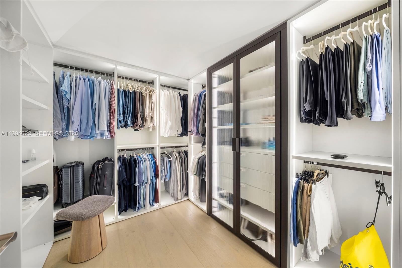 3681 Flamingo Dr Miami Beach, FL 33140