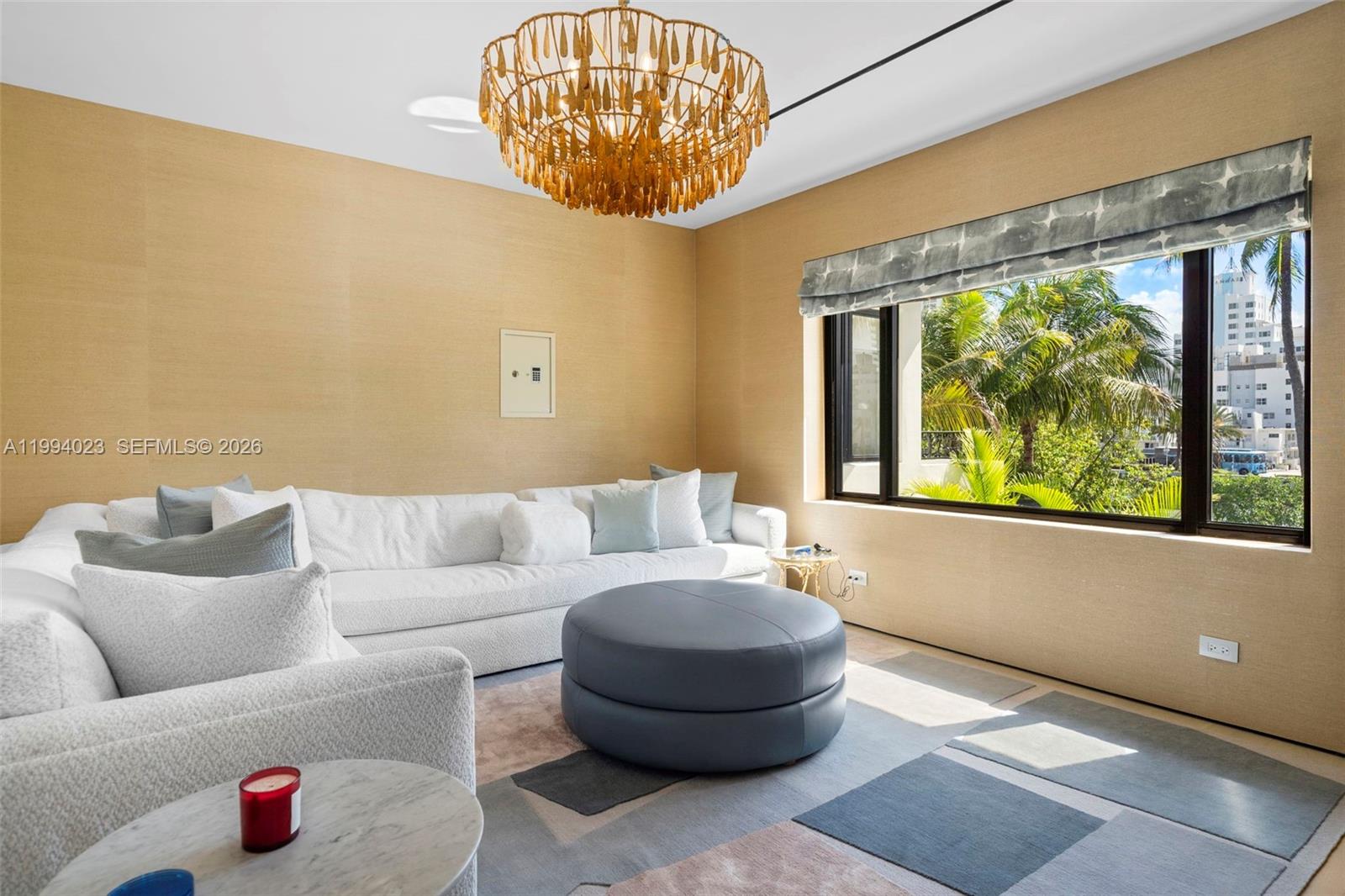 3681 Flamingo Dr Miami Beach, FL 33140