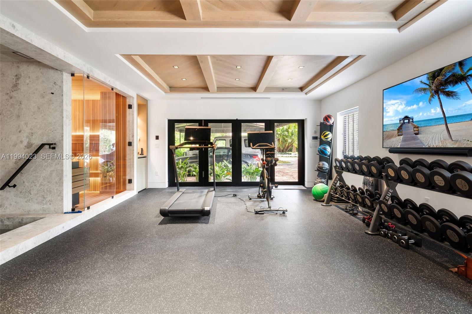 3681 Flamingo Dr Miami Beach, FL 33140