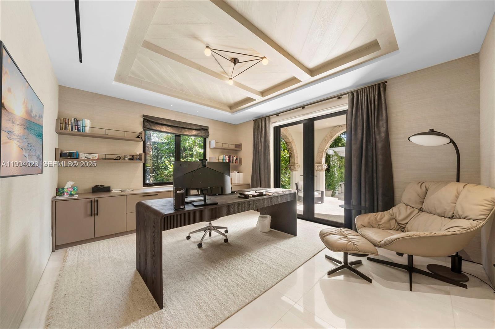 3681 Flamingo Dr Miami Beach, FL 33140