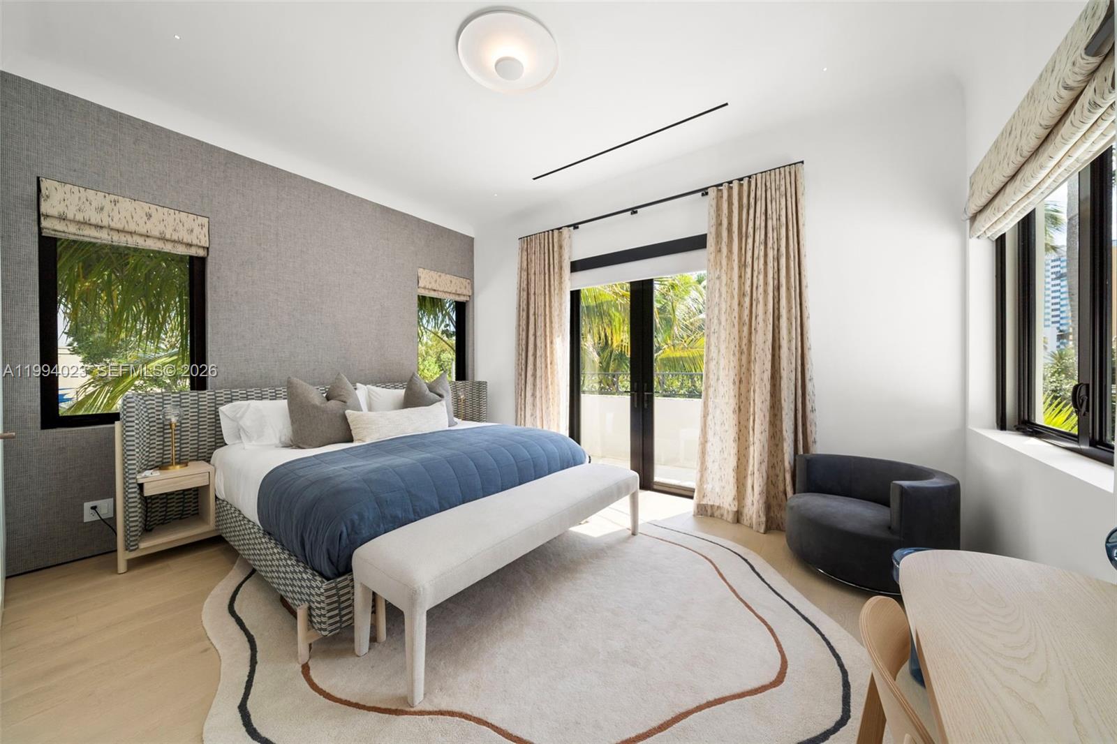 3681 Flamingo Dr Miami Beach, FL 33140