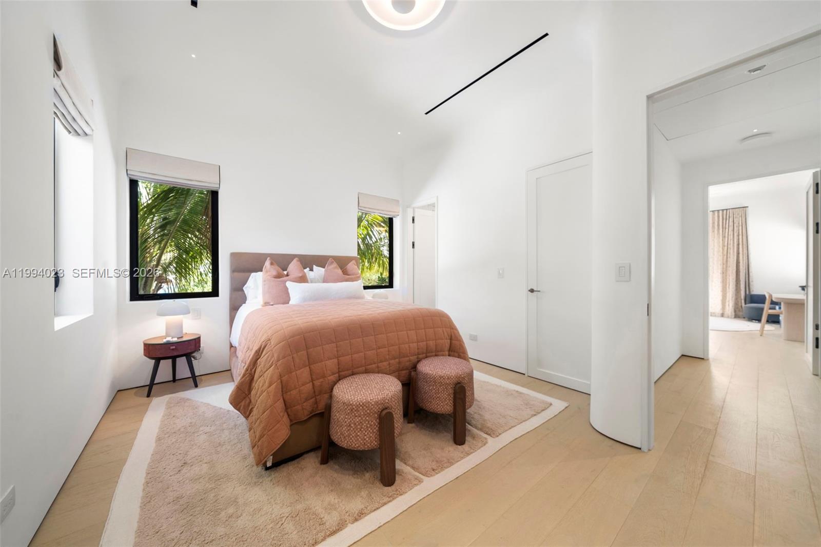 3681 Flamingo Dr Miami Beach, FL 33140