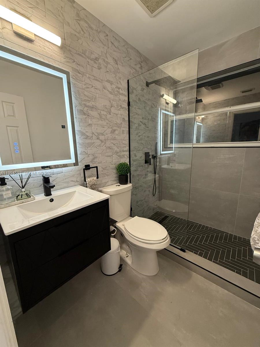 1607 SW 157th Ave Pembroke Pines, FL 33027