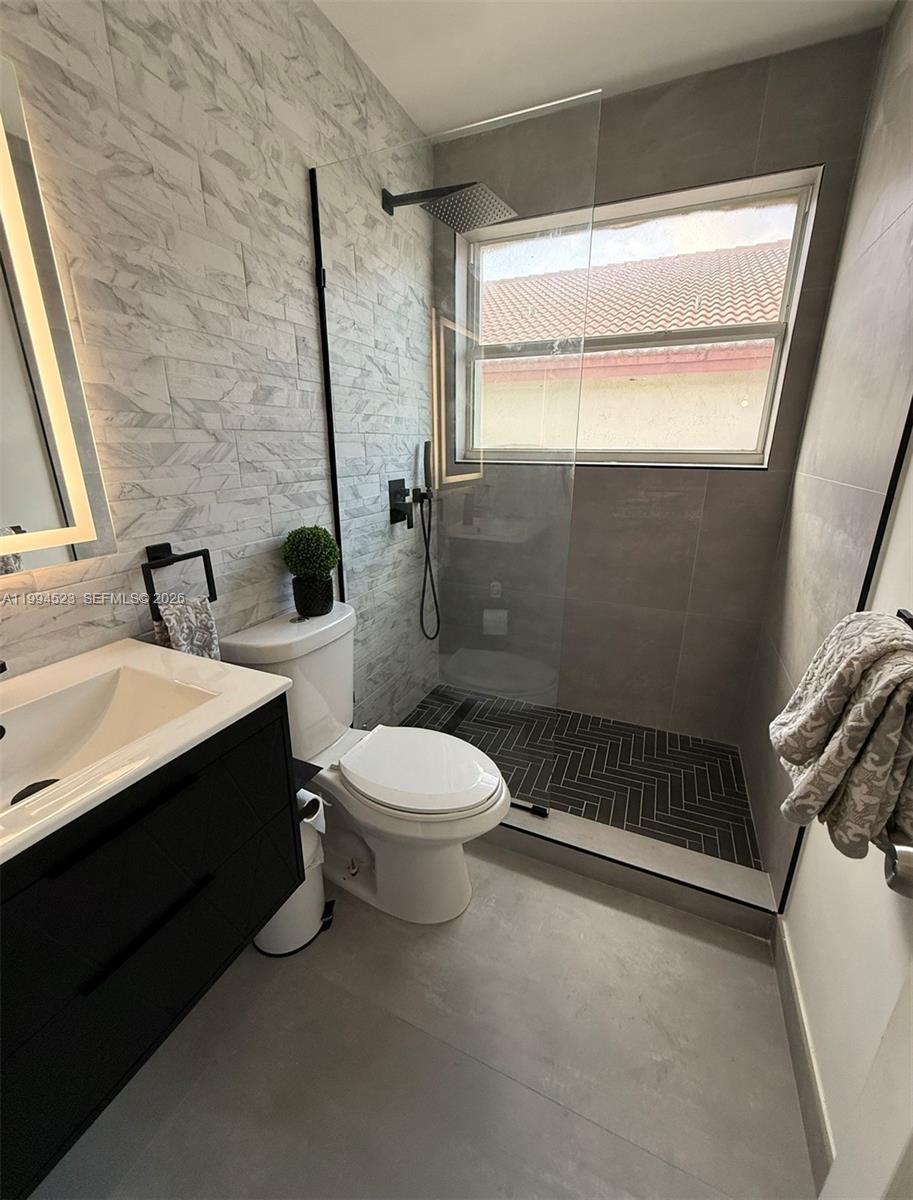 1607 SW 157th Ave Pembroke Pines, FL 33027