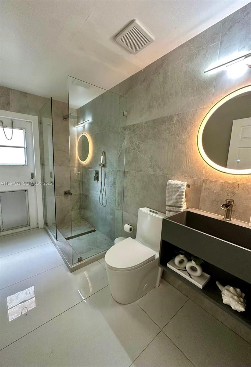 1607 SW 157th Ave Pembroke Pines, FL 33027