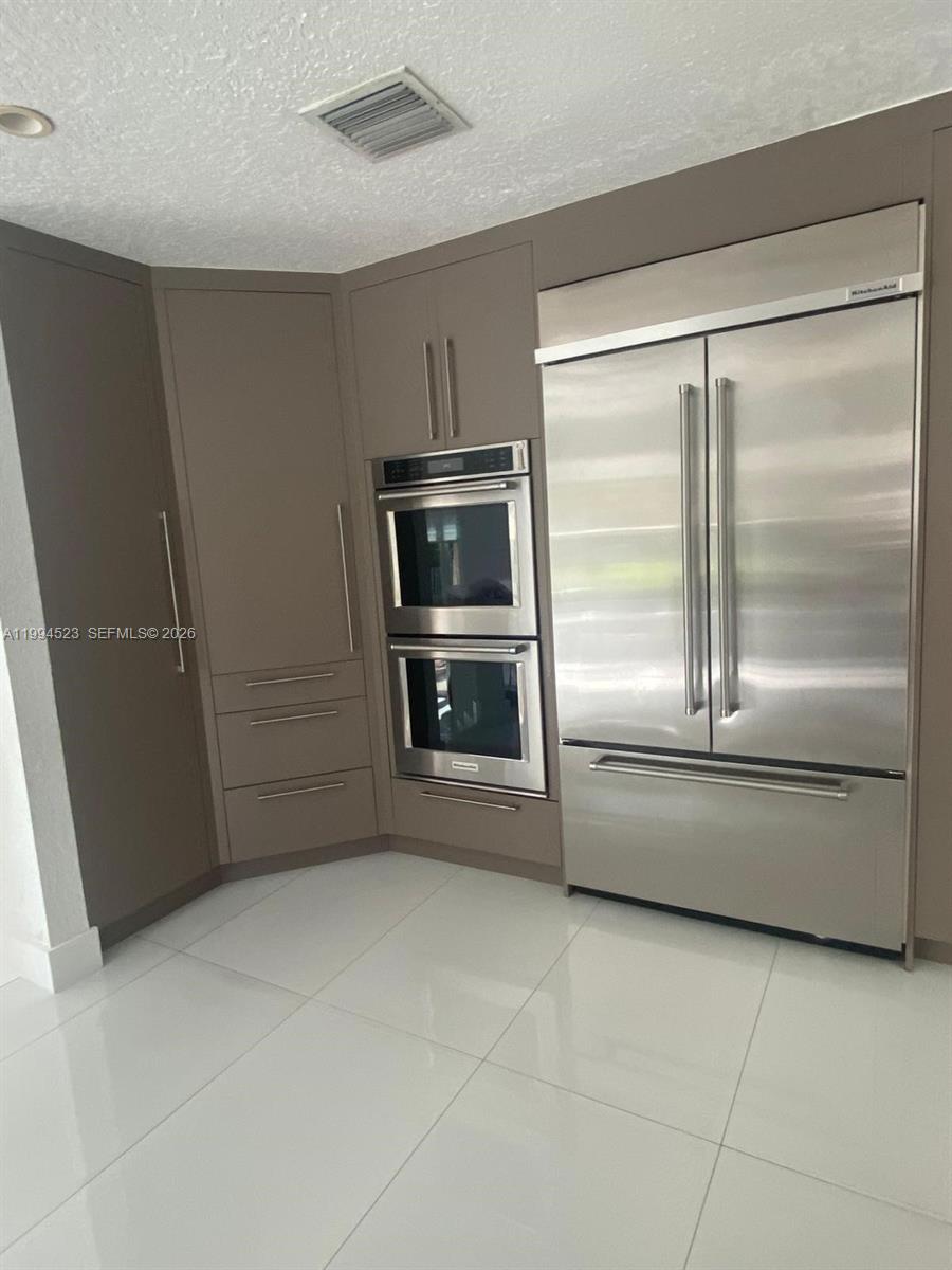 1607 SW 157th Ave Pembroke Pines, FL 33027