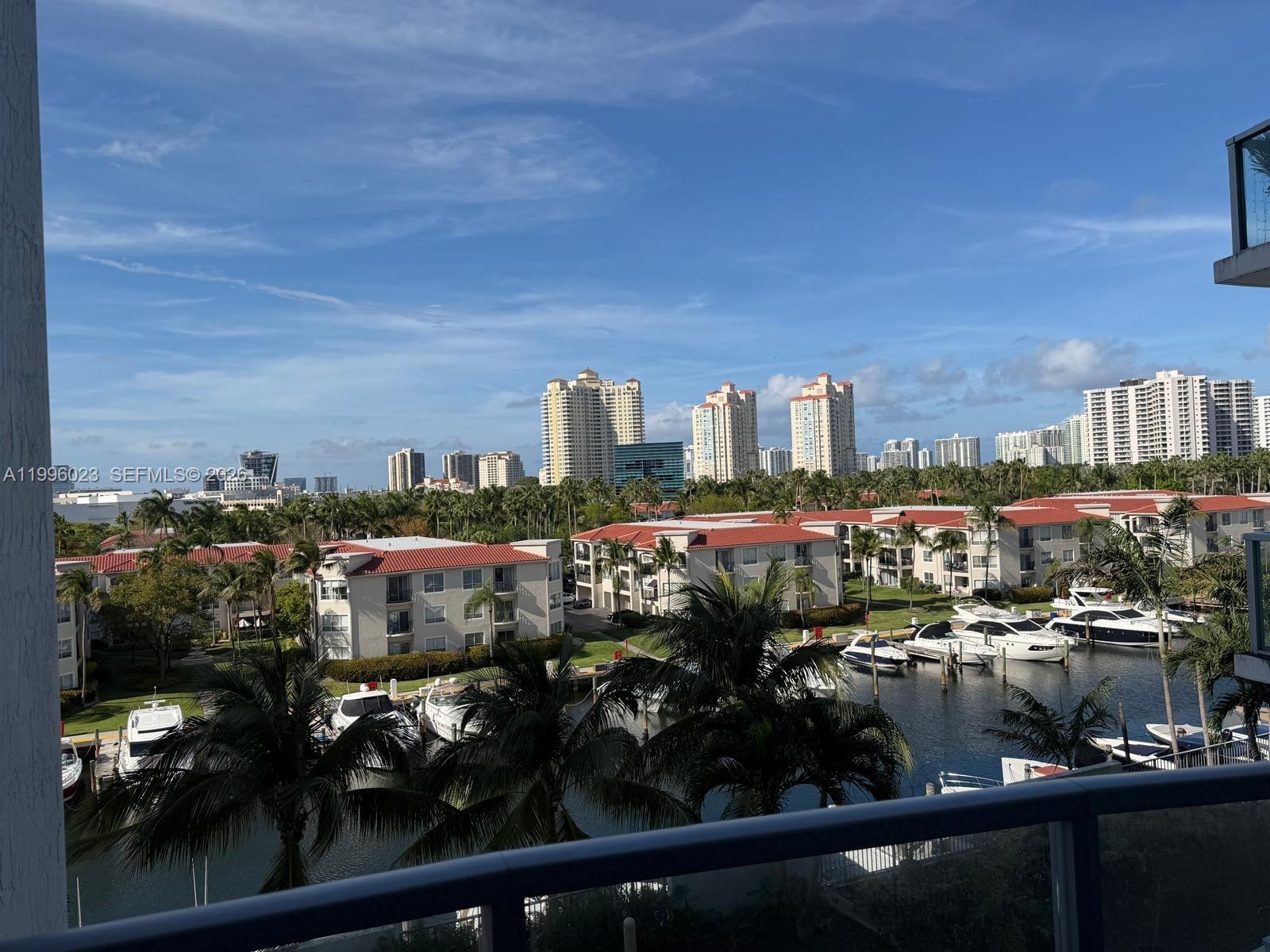 3029 NE 188th St #508