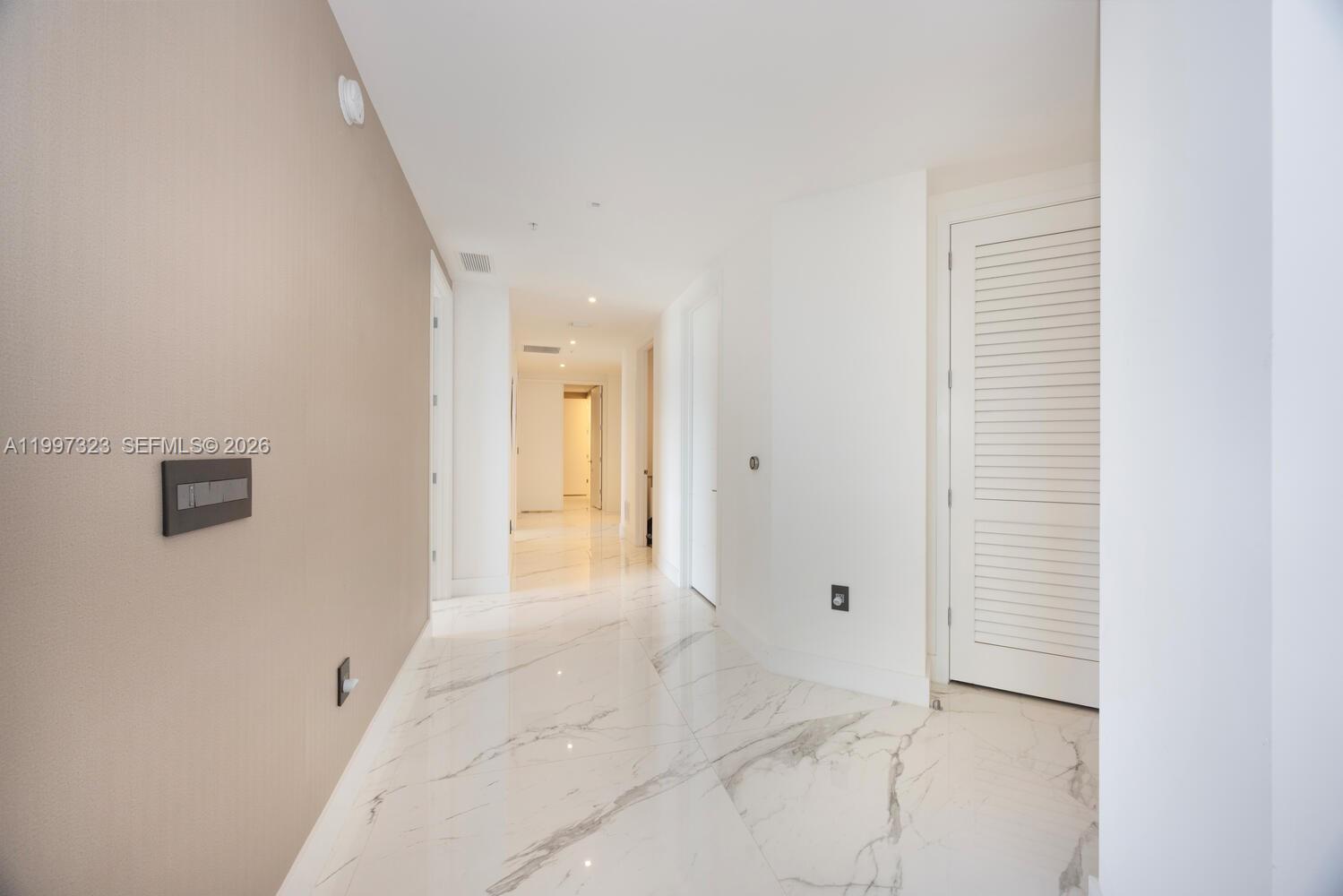 301 Altara Ave #LPH914 Coral Gables, FL 33146