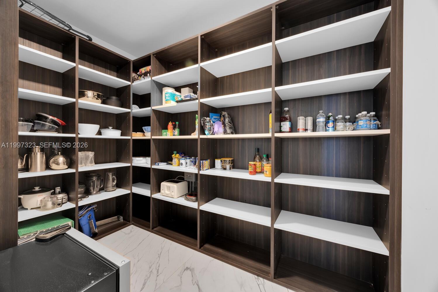 301 Altara Ave #LPH914 Coral Gables, FL 33146