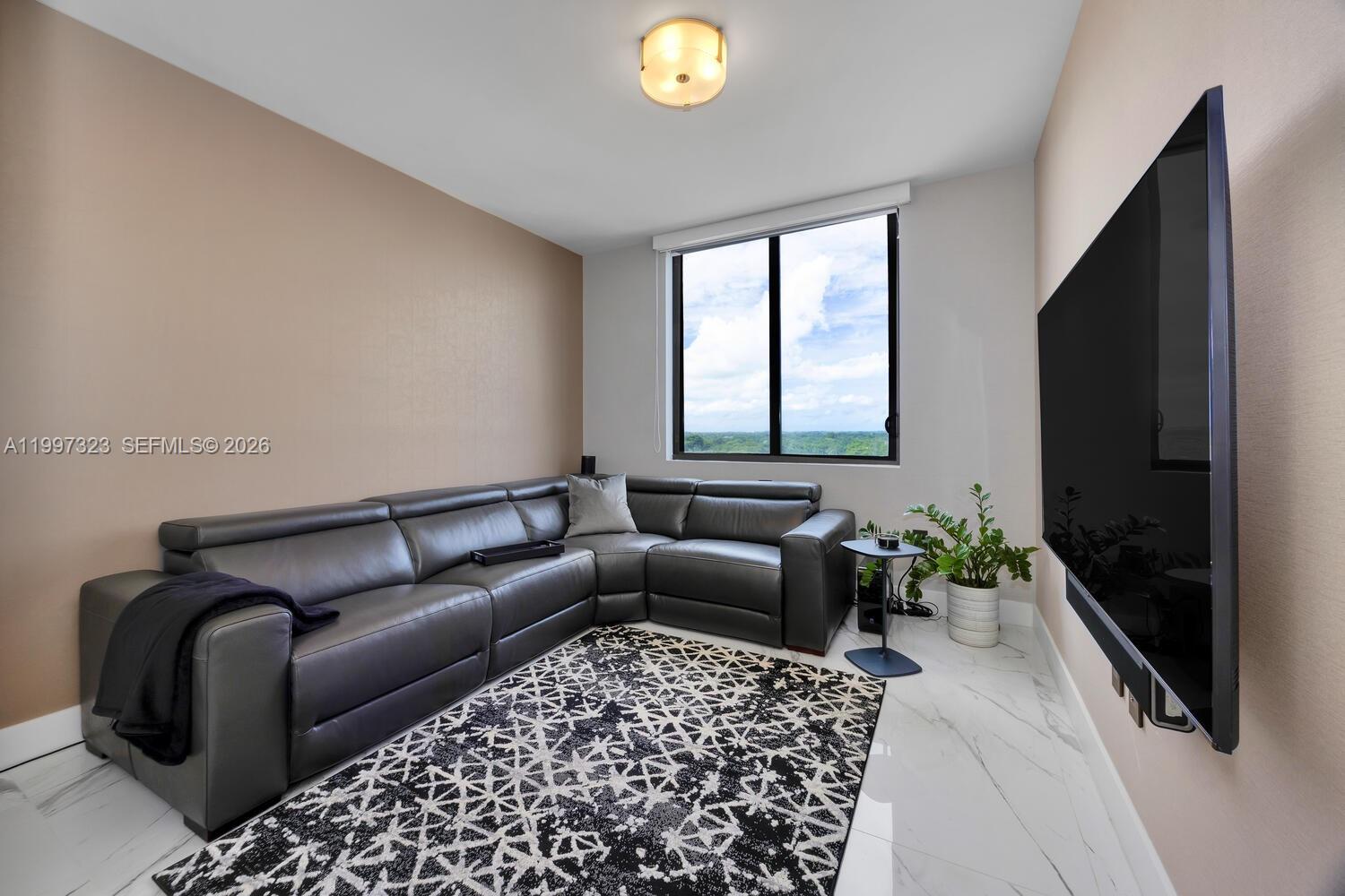 301 Altara Ave #LPH914 Coral Gables, FL 33146