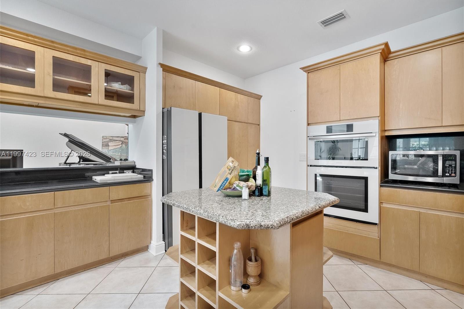 6720 SW 88th Ter Pinecrest, FL 33156