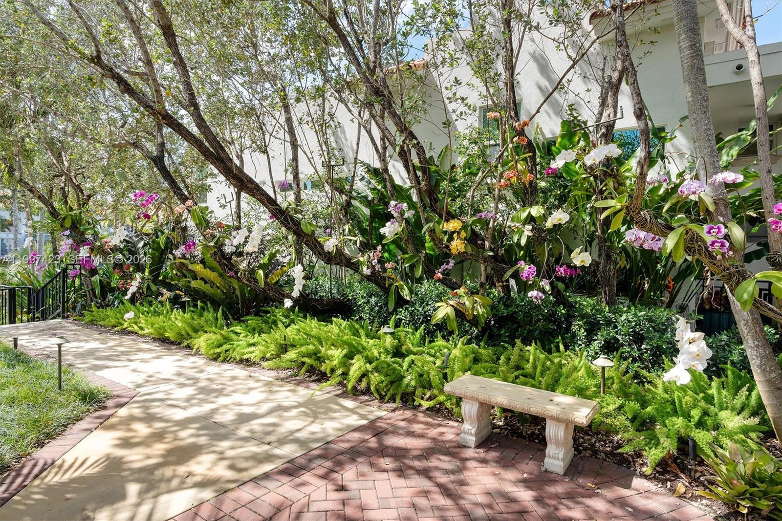 6720 SW 88th Ter Pinecrest, FL 33156