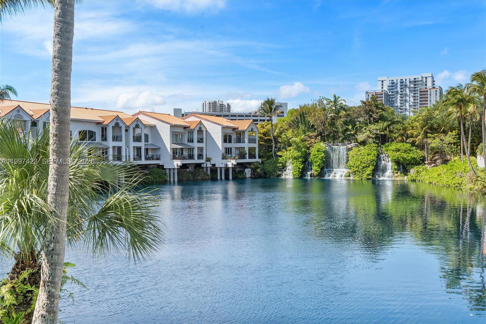 6720 SW 88th Ter Pinecrest, FL 33156