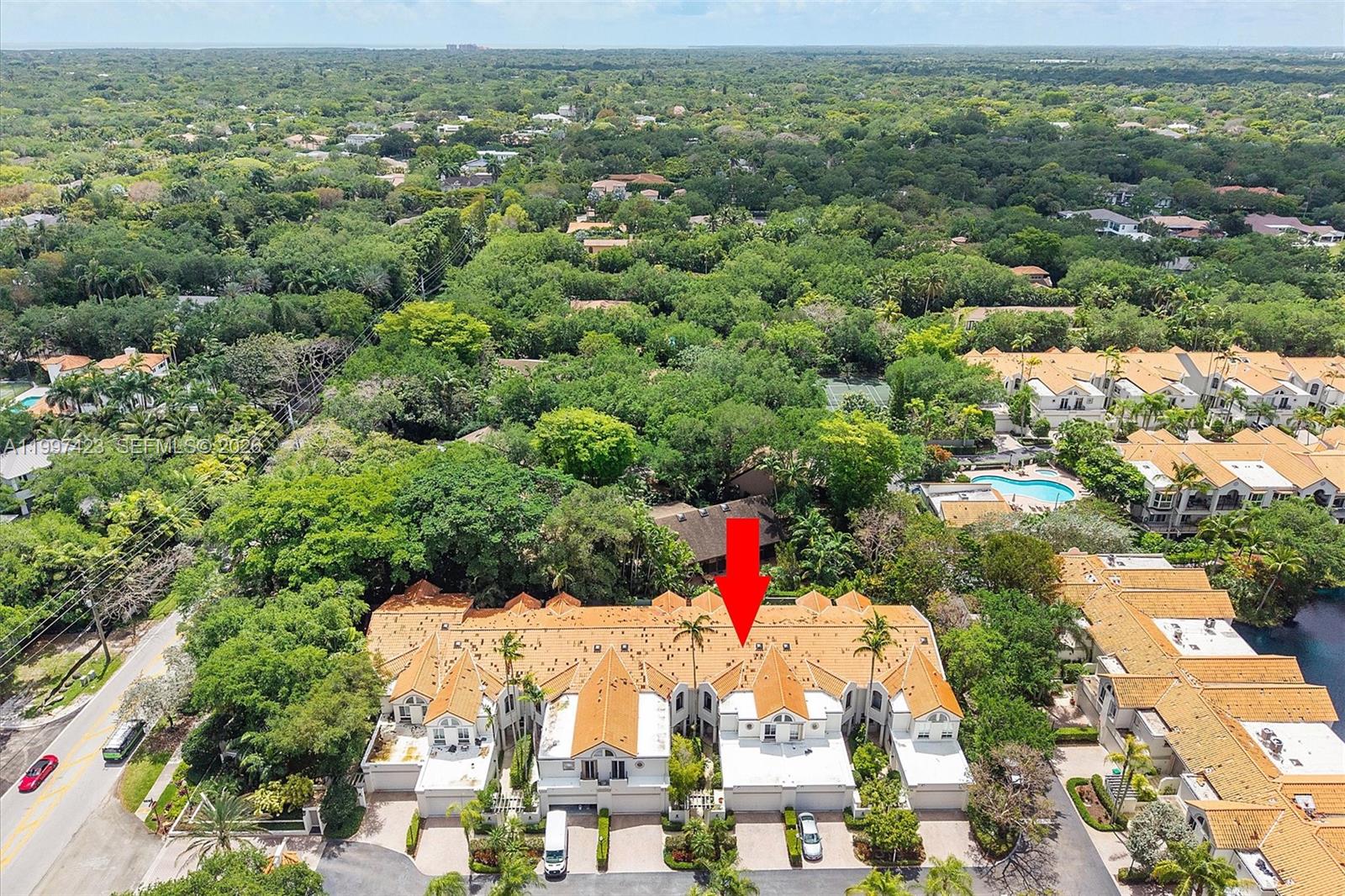 6720 SW 88th Ter Pinecrest, FL 33156