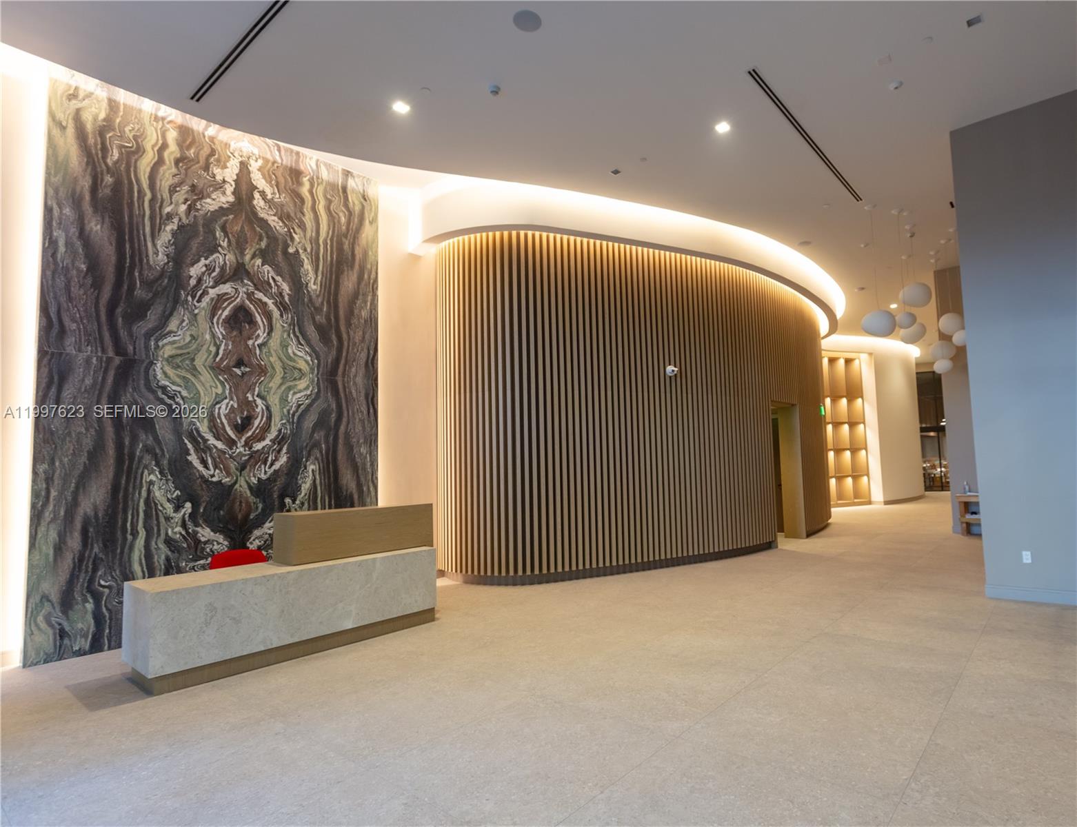 3034 Oak Ave #504 Coconut Grove, FL 33133