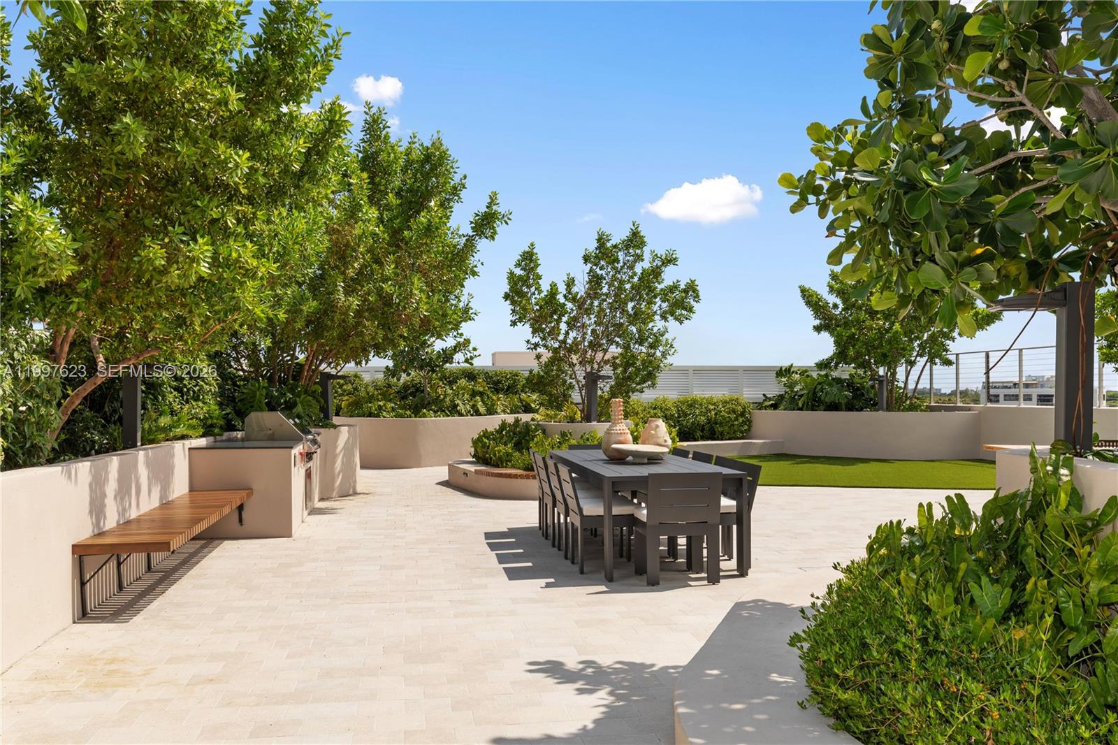 3034 Oak Ave #504 Coconut Grove, FL 33133