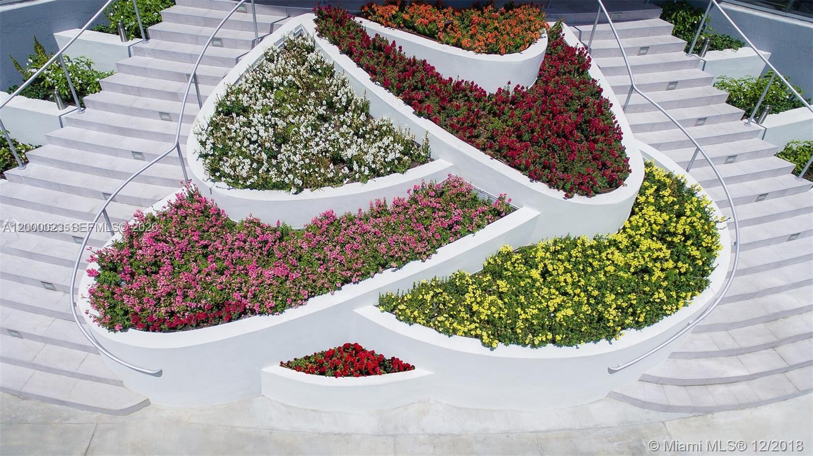 image Aria on the Bay71