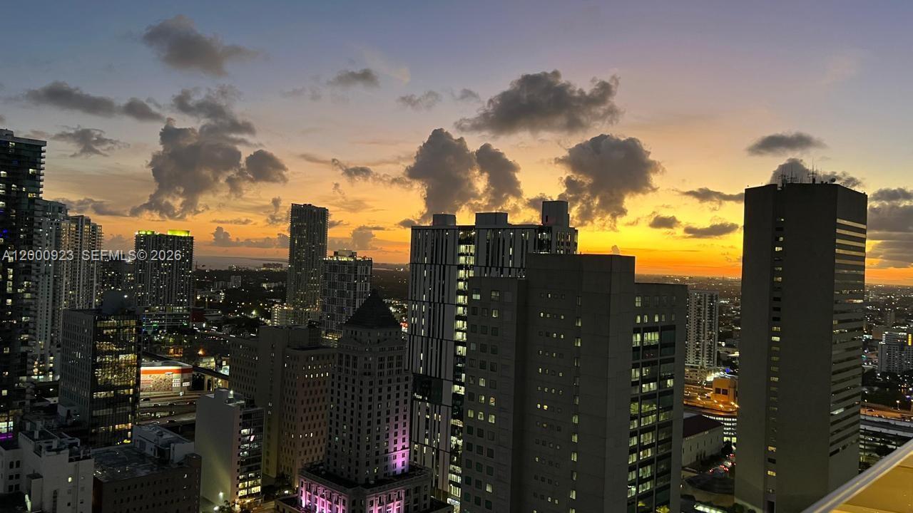 225 N North Miami Ave #212 Miami, FL 33128