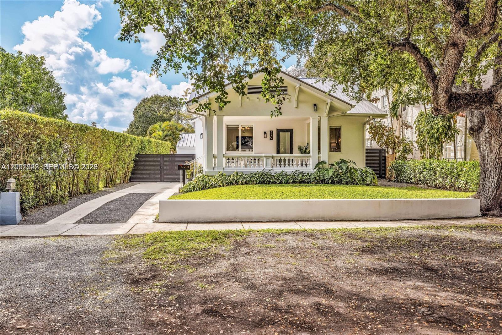320 NE 88th St El Portal, FL 33138