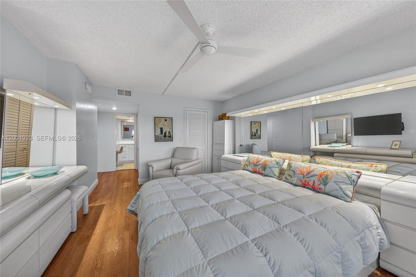 1905 N Ocean Blvd #4F Fort Lauderdale, FL 33305