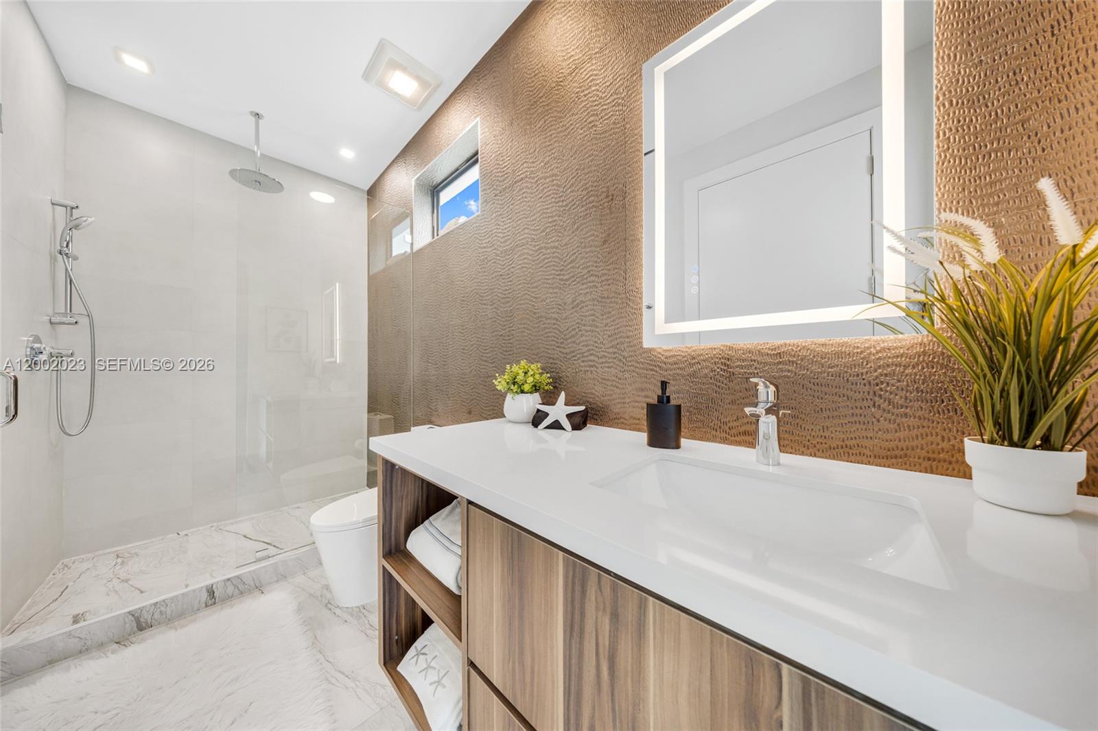 750 NE 16th Ave Fort Lauderdale, FL 33304