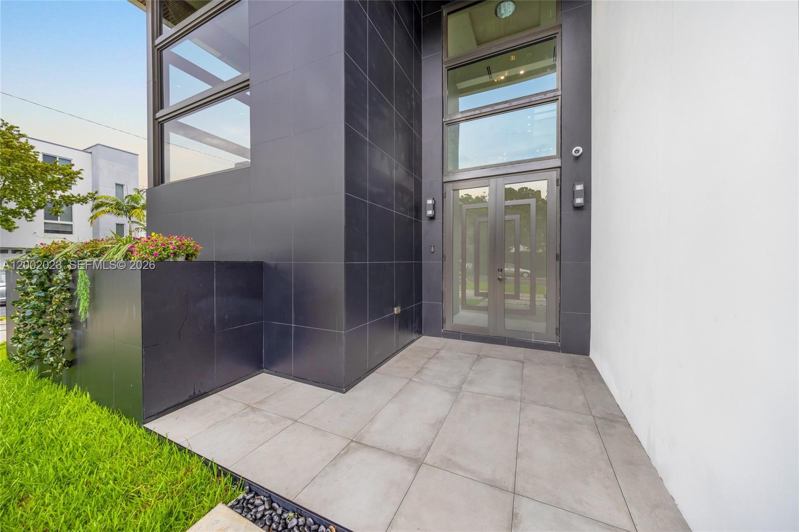 750 NE 16th Ave Fort Lauderdale, FL 33304