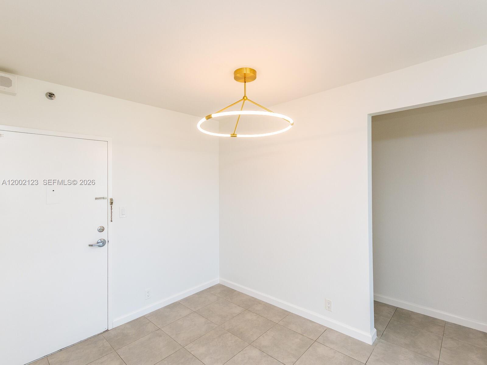 image Mirador 1000 (South Tower)11