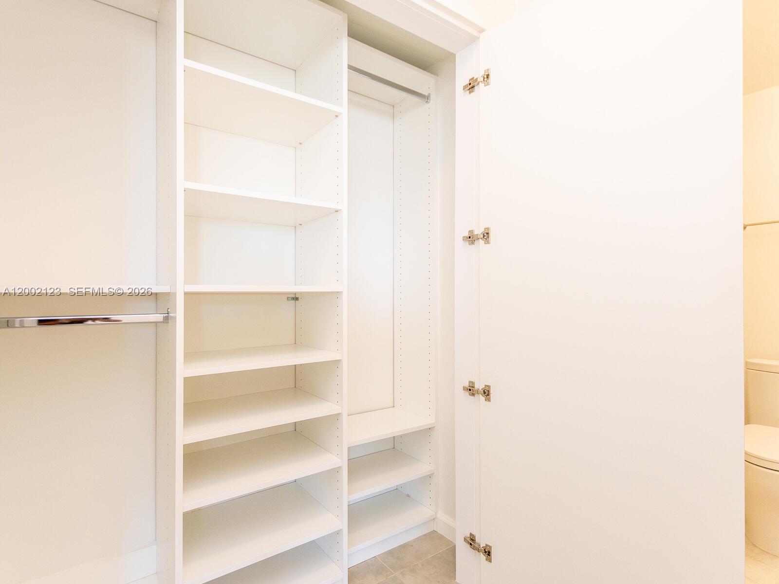 image Mirador 1000 (South Tower)18