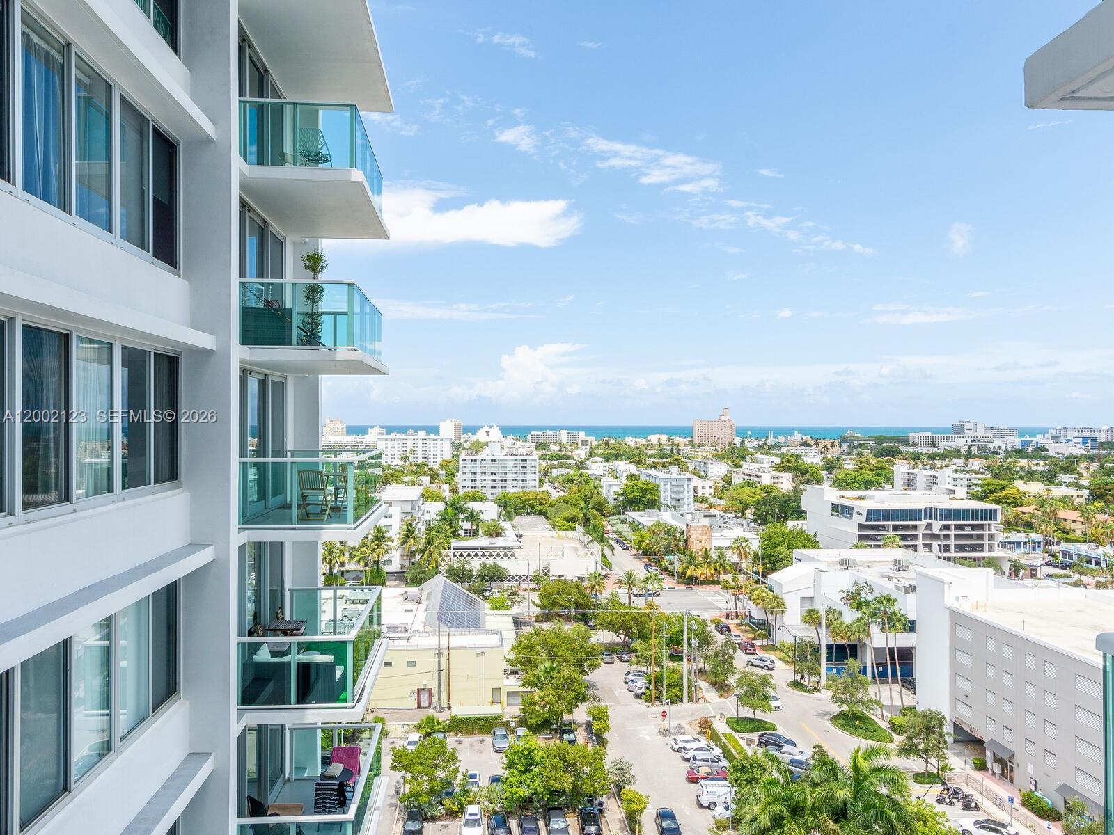 image Mirador 1000 (South Tower)27