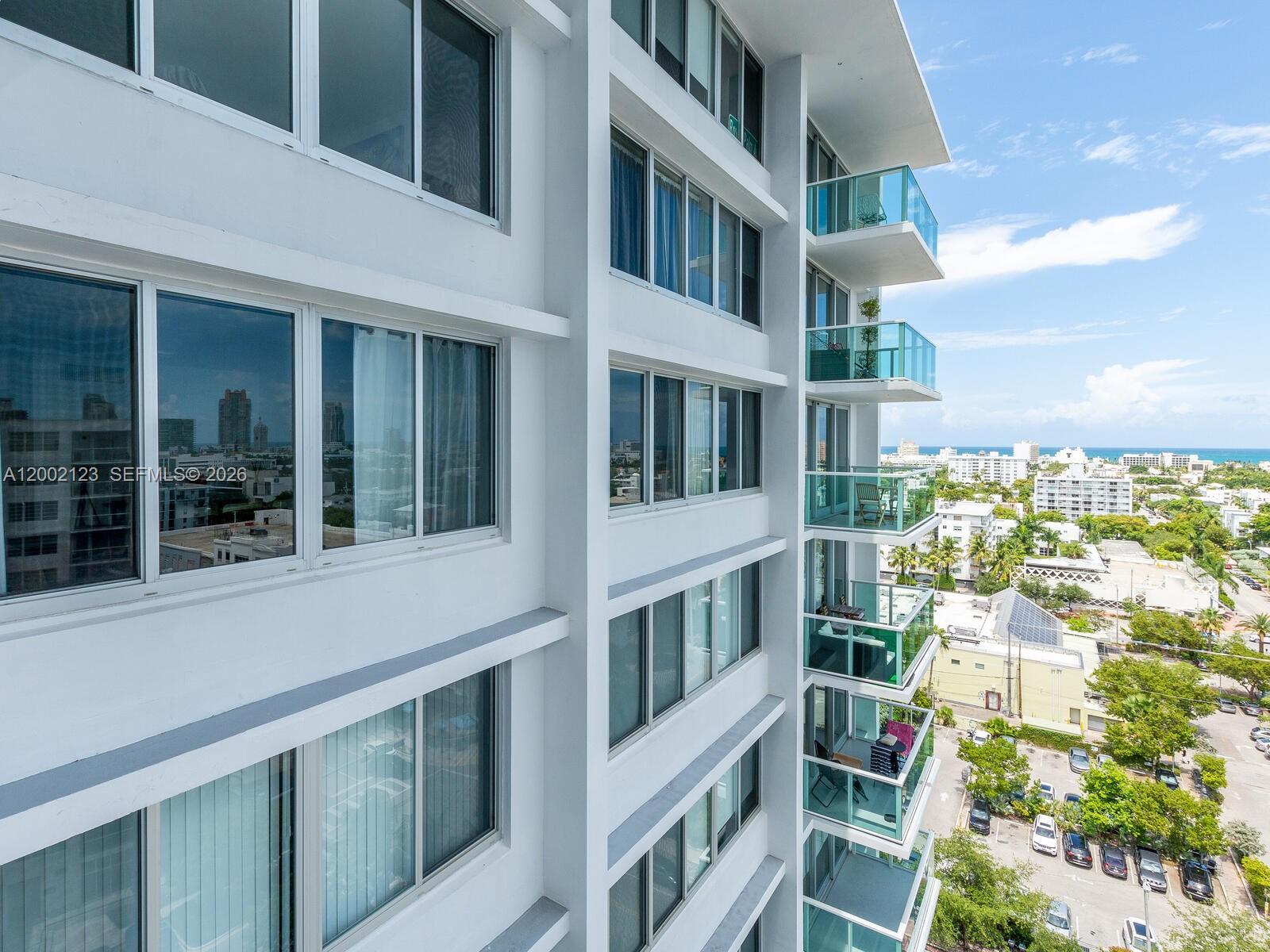 image Mirador 1000 (South Tower)30