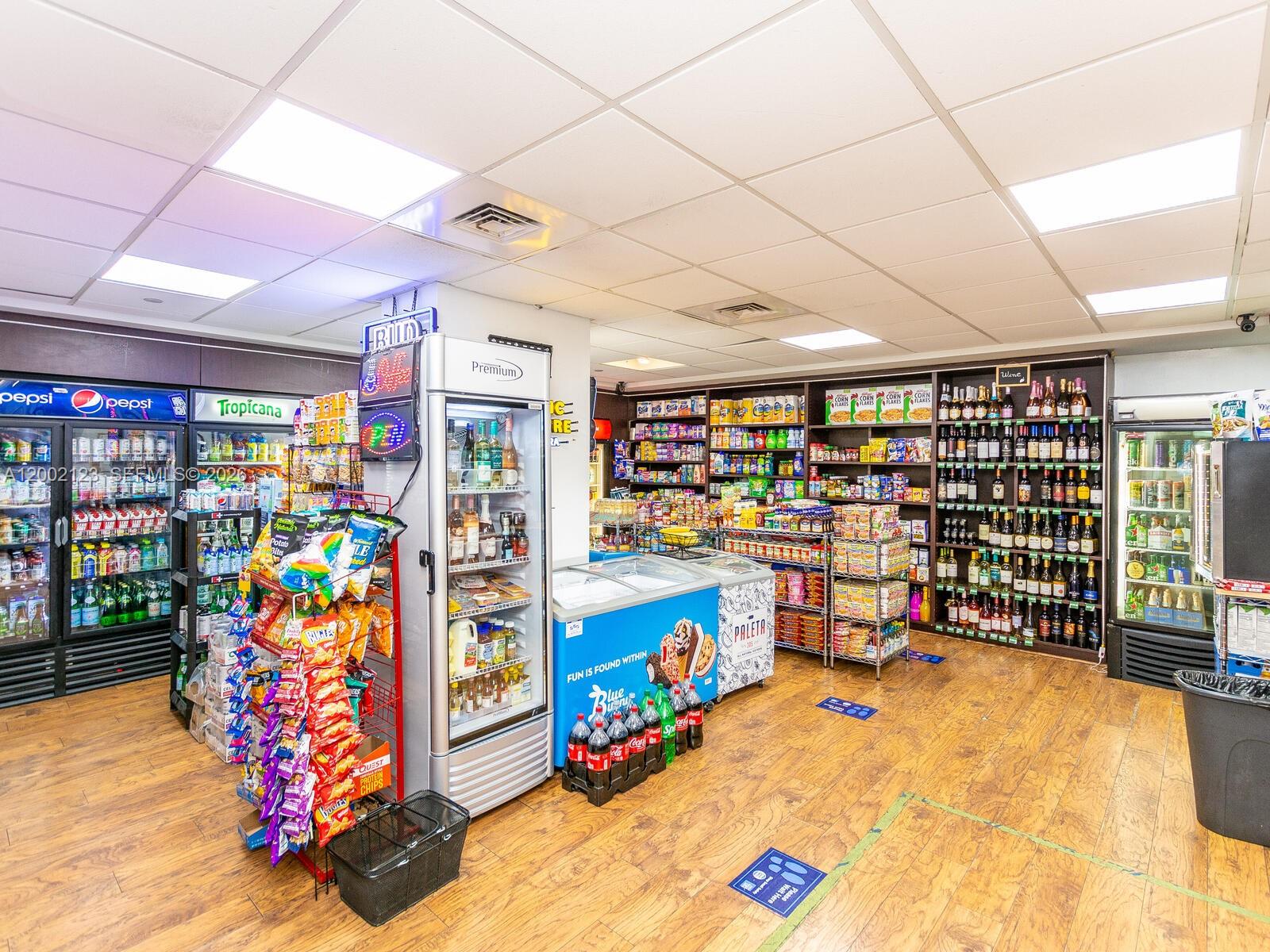 image Mirador 1000 (South Tower)36