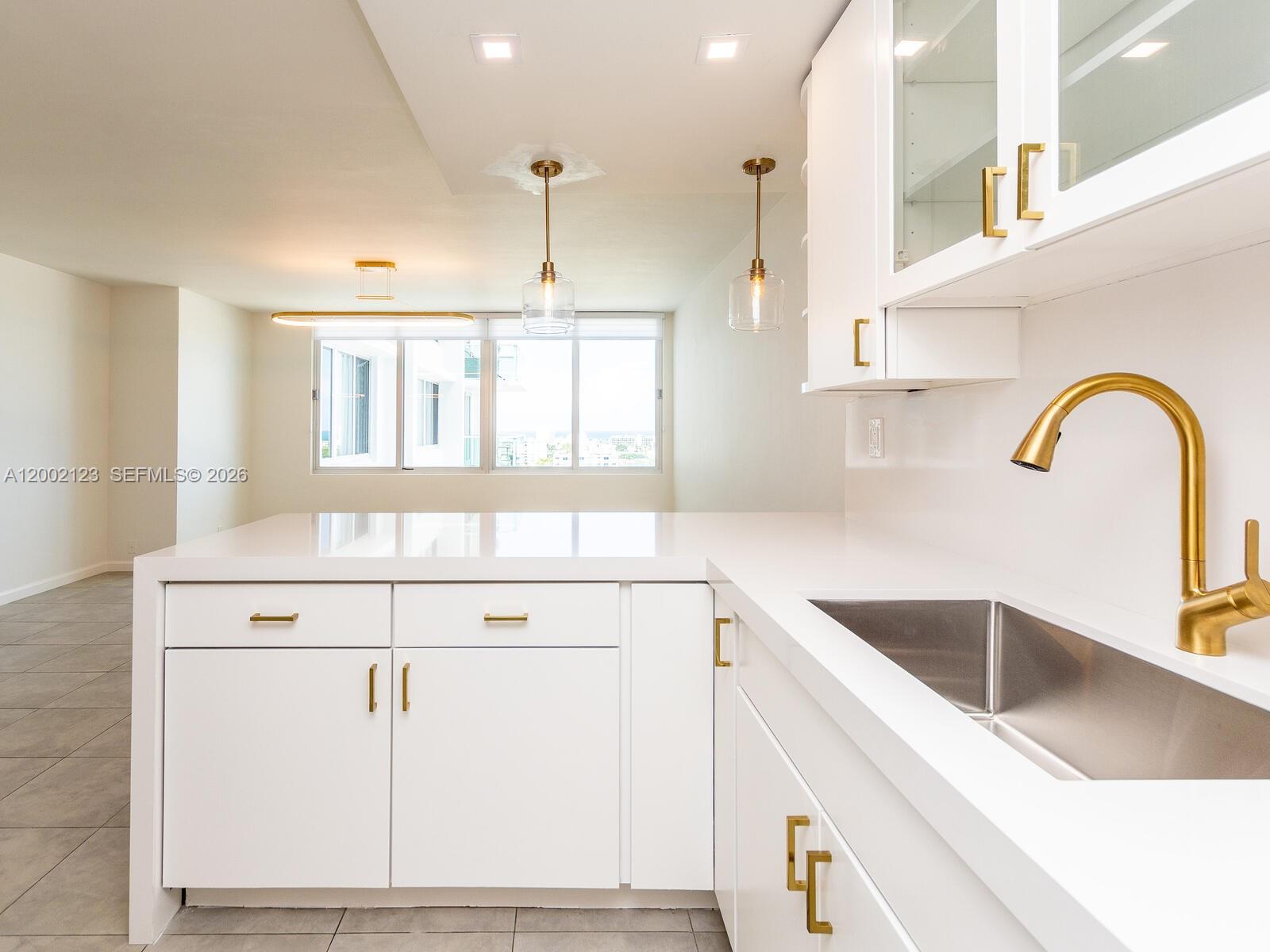 image Mirador 1000 (South Tower)4