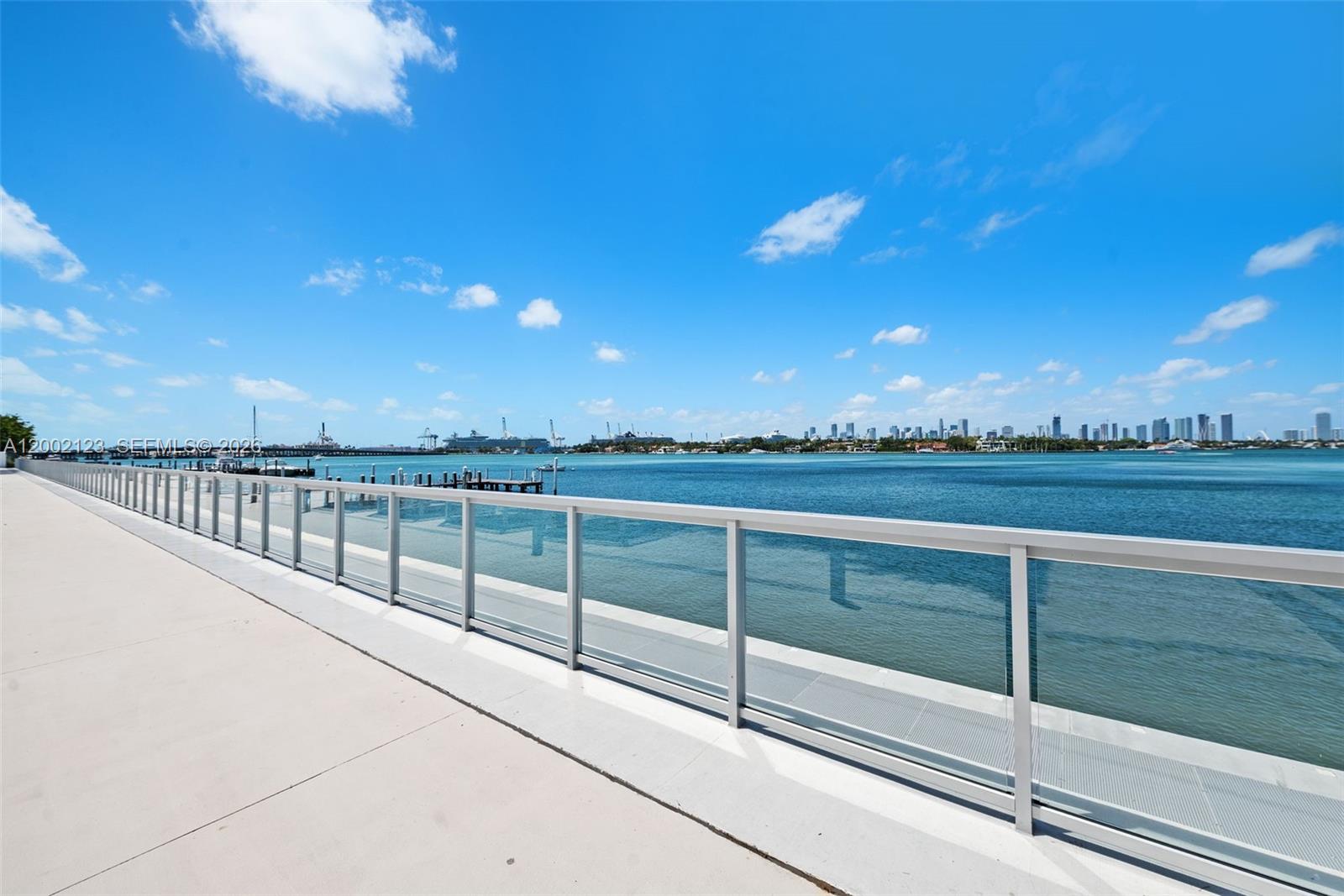 image Mirador 1000 (South Tower)54