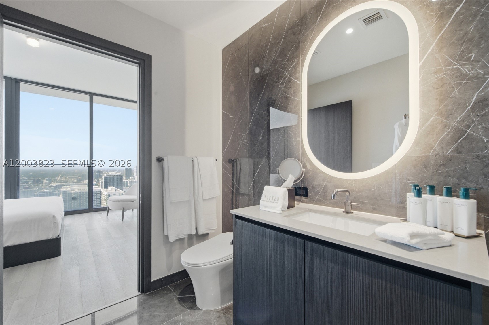 image E11EVEN Hotel & Residences26