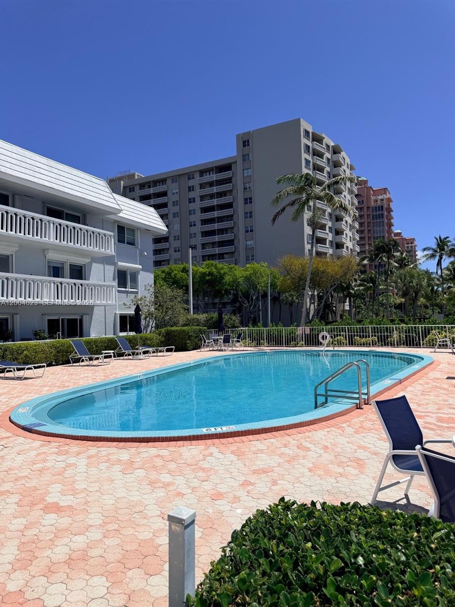 100 Edgewater Dr #312