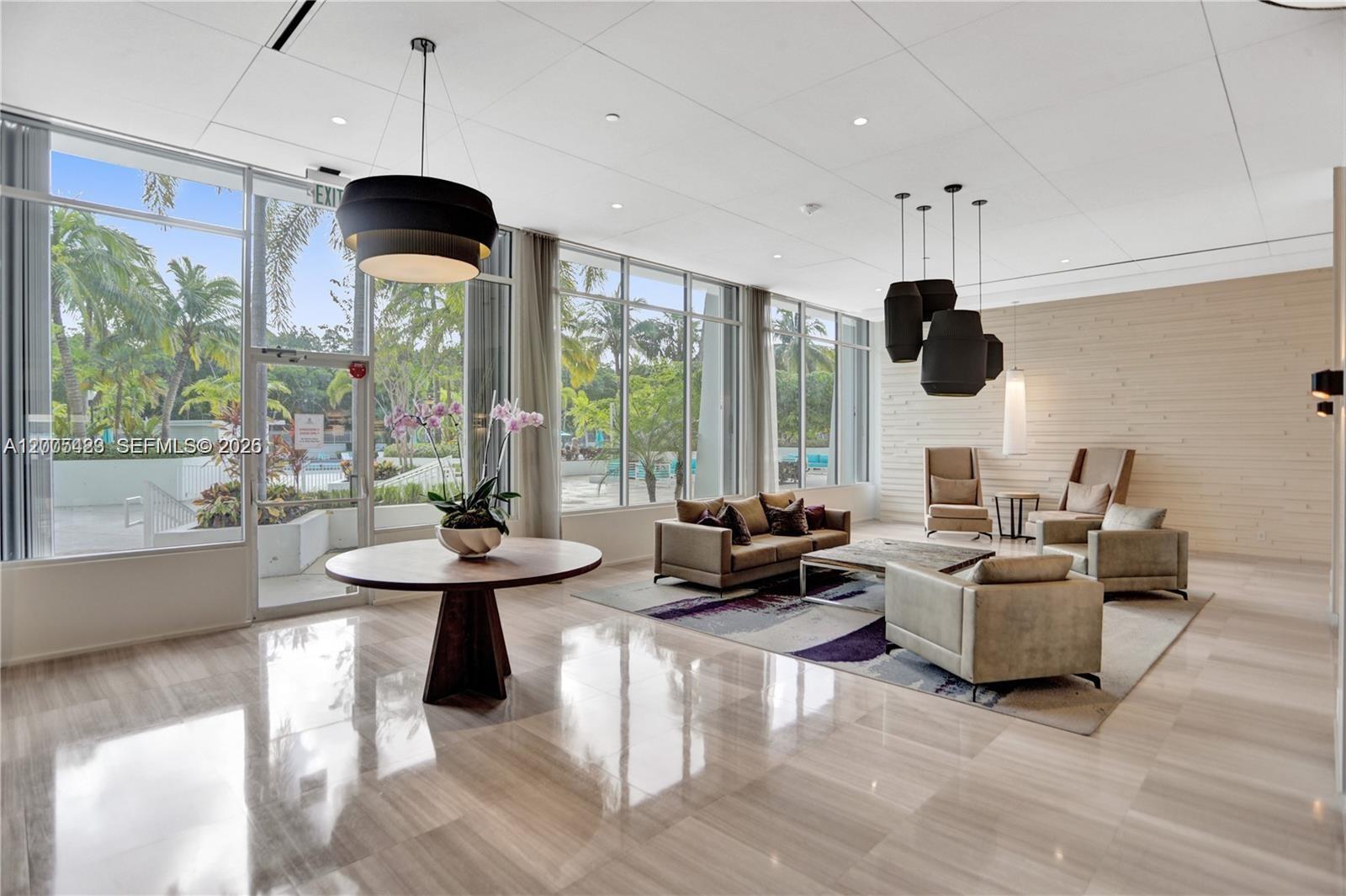 image Arlen House East28